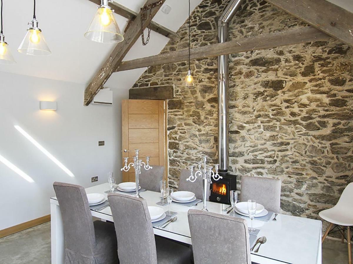 Вилла Rhyd Angharad Barns Llanrhyddlad Экстерьер фото
